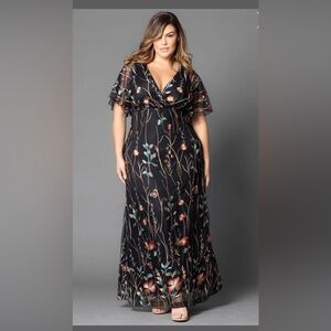 $328 Kiyonna 0X Black Floral Embroidered Maxi Dress onyx